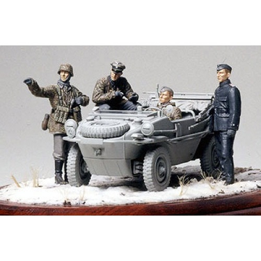 Tamiya 35253 1/35 Panzer Division Front Line Recon Team